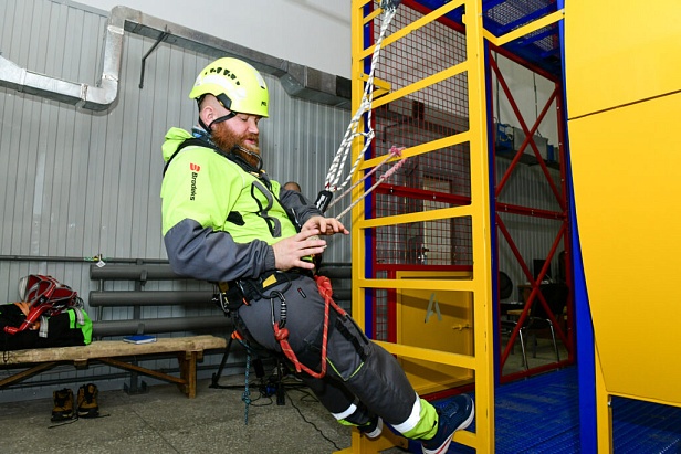 г. Надым.В «Газпром добыча Надым» отработали навыки газоопасных работ на высоте